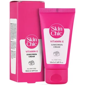 کرم ضد آفتاب ویتامین ای SPF50